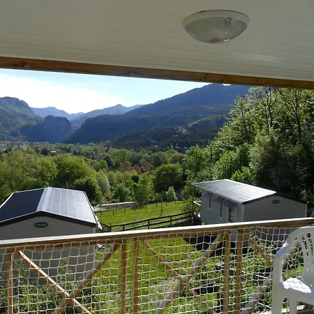 De Plein Air Panoramique à La Porte Des Gorges Du Verdon Parque de Campismo Castellane