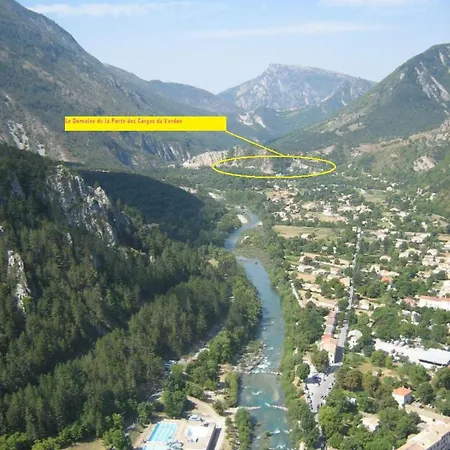 De Plein Air Panoramique à La Porte Des Gorges Du Verdon 2*